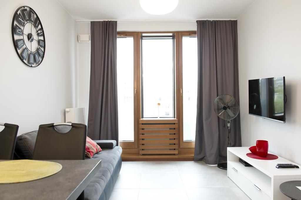 Goodnight Warsaw Apartments Dzielna 72 المظهر الخارجي الصورة