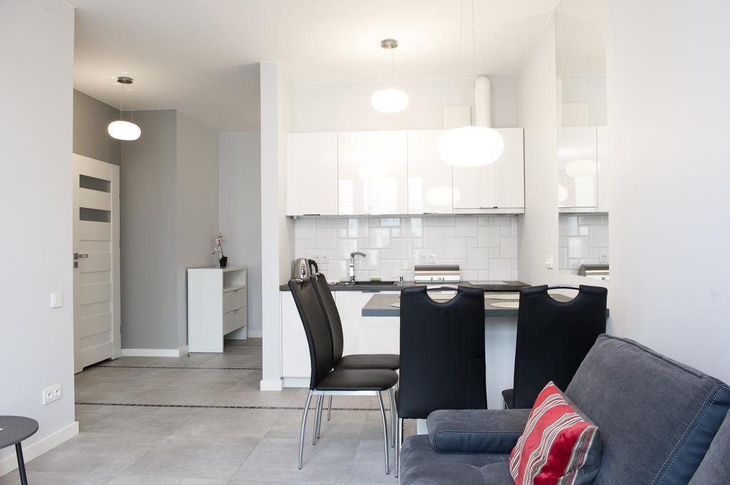 Goodnight Warsaw Apartments Dzielna 72 المظهر الخارجي الصورة