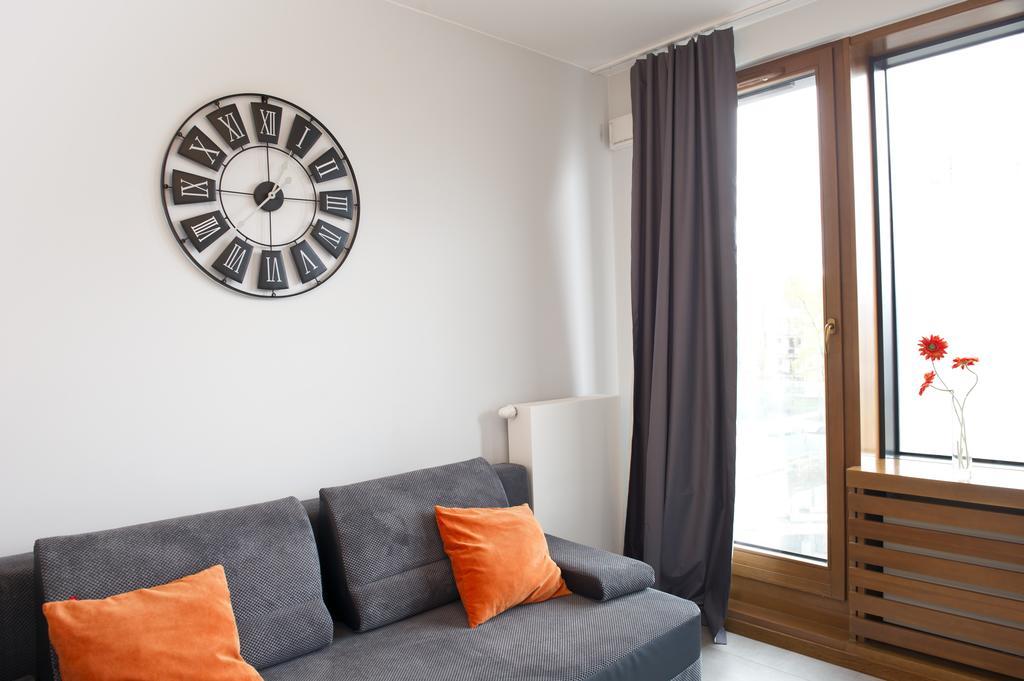 Goodnight Warsaw Apartments Dzielna 72 المظهر الخارجي الصورة